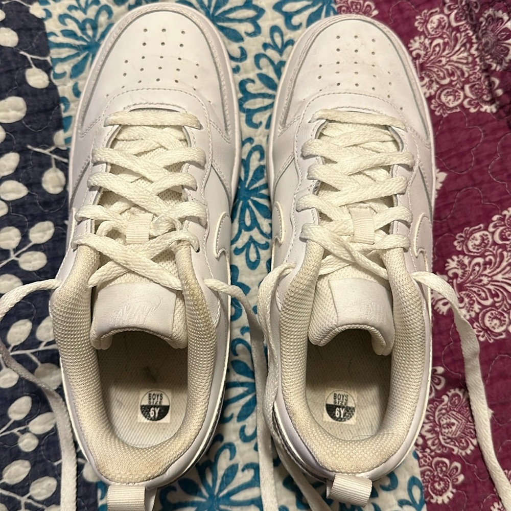 Nike Court Borough Low Recraft Casual Sneakers